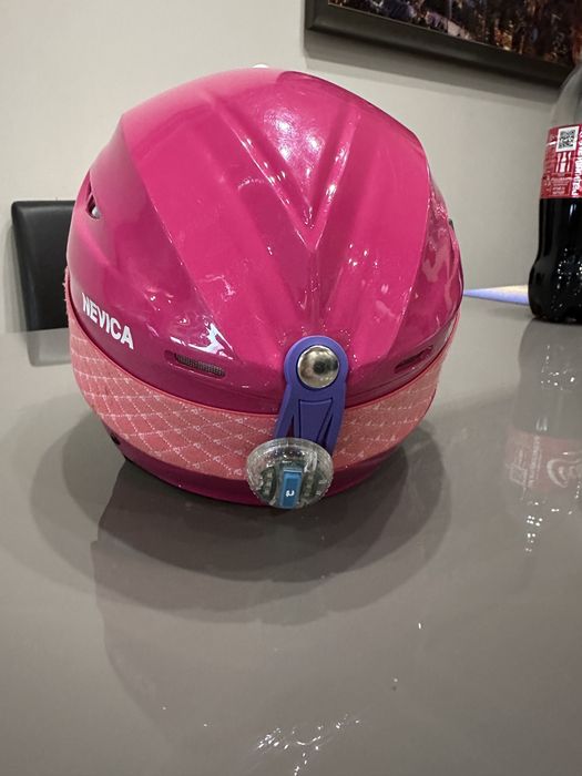 Ски каска със ски очила