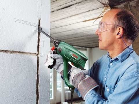 Перфоратор BOSCH PBH 2500 RE