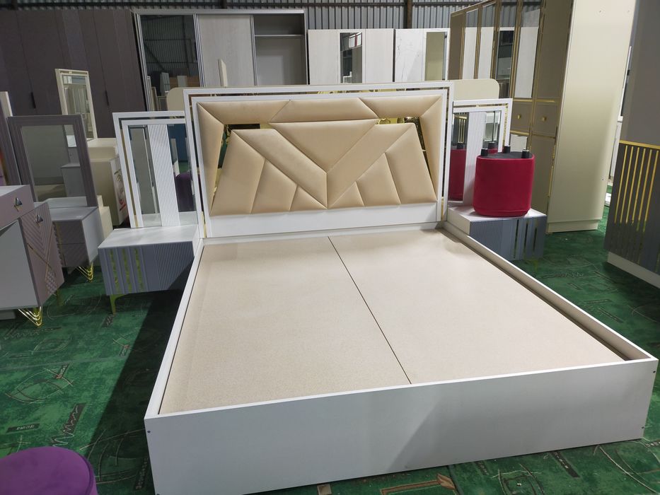 Спальный гарнитур комплект