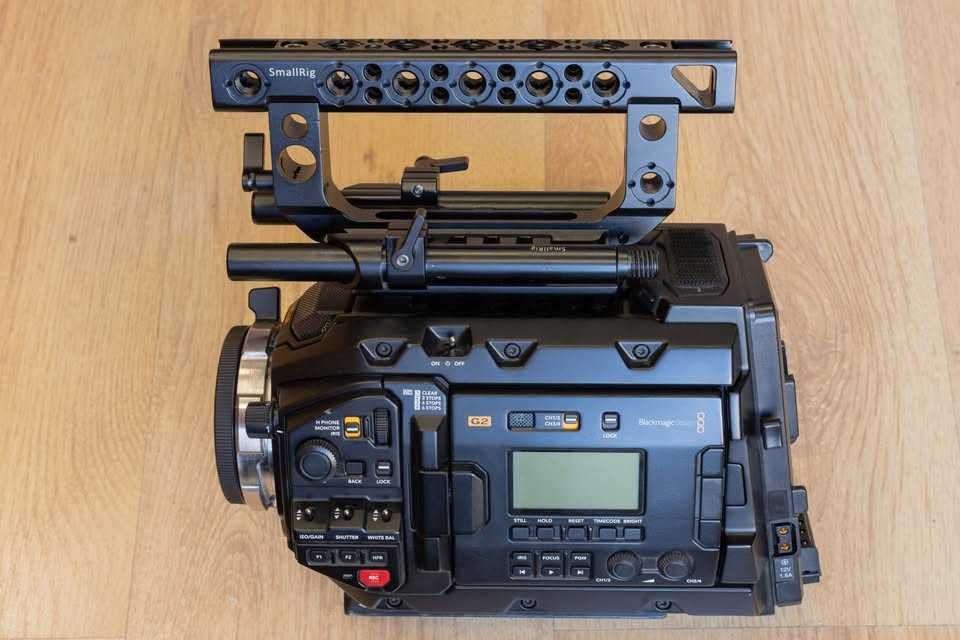 Кино камера Blackmagic Ursa Mini Pro G2 (4.6K) EF + PL