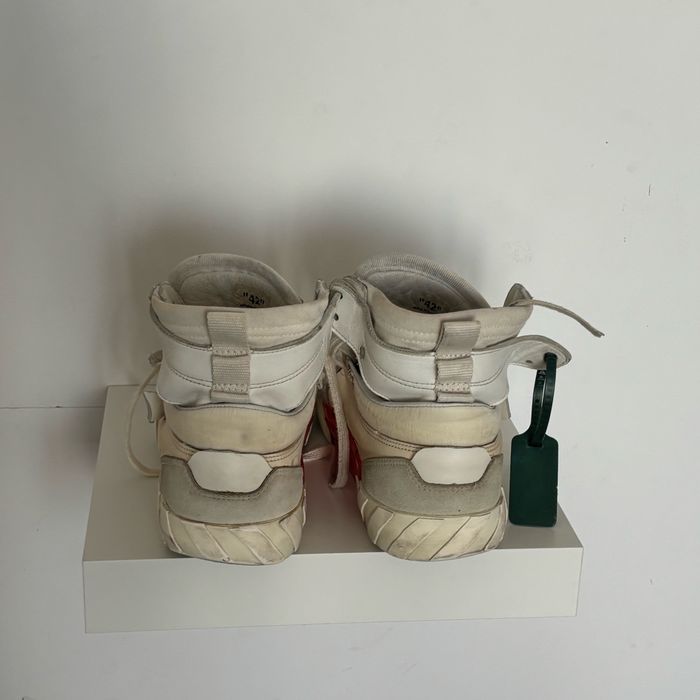 Off white vulcanized high 42