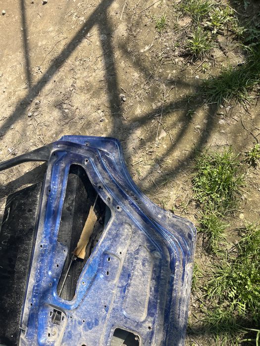 Дверь от ваз 21099