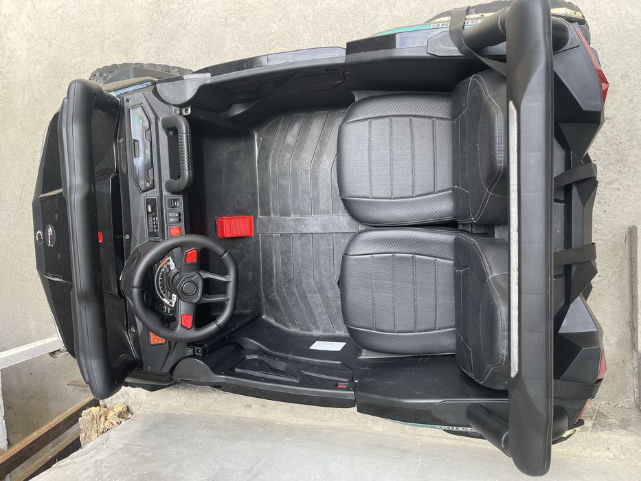 Bolalar elektro mashinasi sotiladi