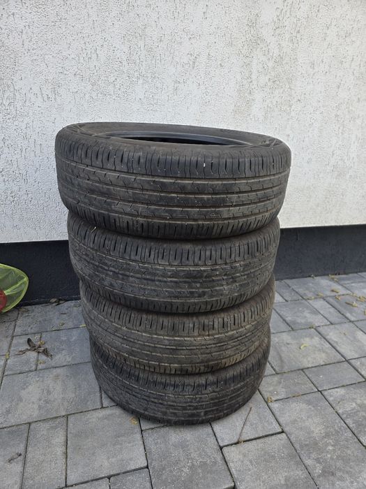 Anvelope 195 55 16 Continental vara noi