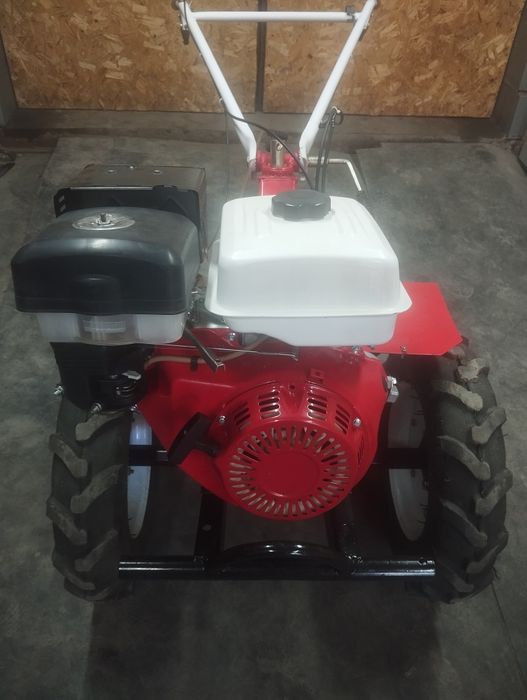 Продам мотоблок Brait