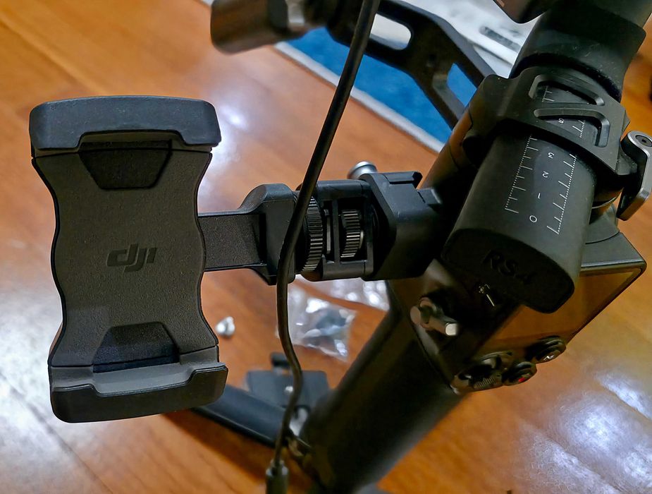 Гимбъл / Стабилизираща система DJI Ronin RS4 Pro Combo