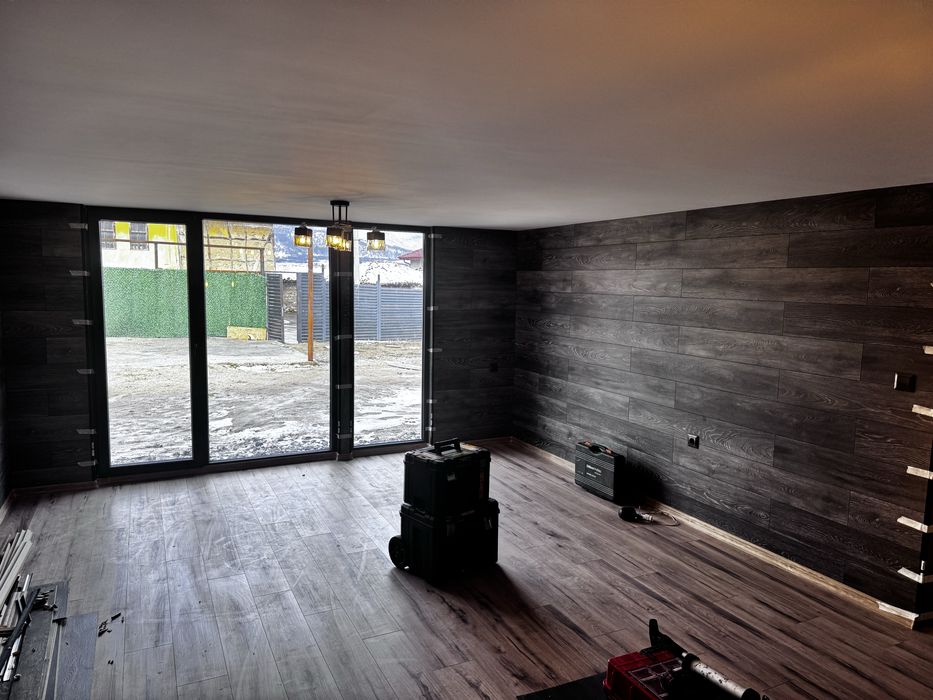 Качесвени монтажи на ламиниран паркет. Винил и др.