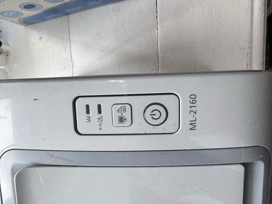 Продается принтер рабочий. Без шнура.