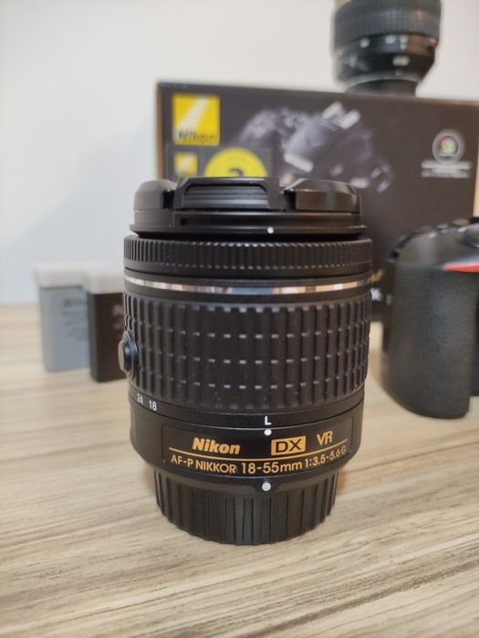 Nikon D5600 + Tamron 17-50 f/2.8 + Nikkor 18-55 f/3.5 - 5.6