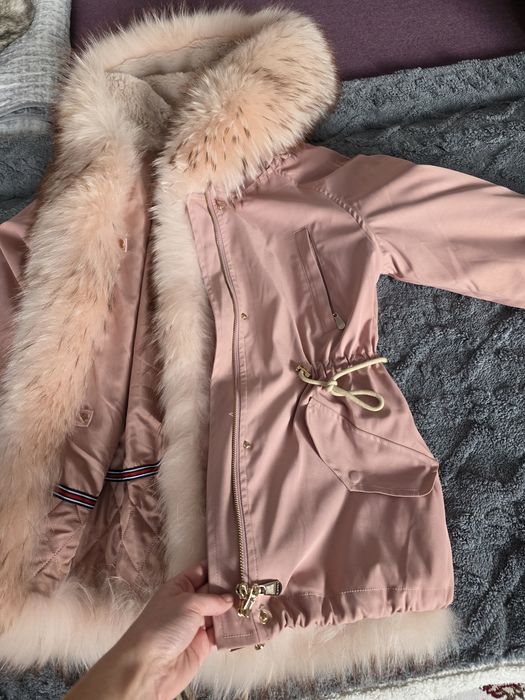 Продам парку зима 44р