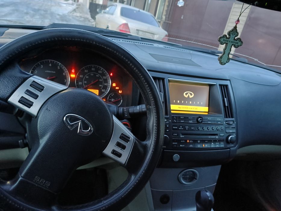 Infinity FX 35, 2003 год