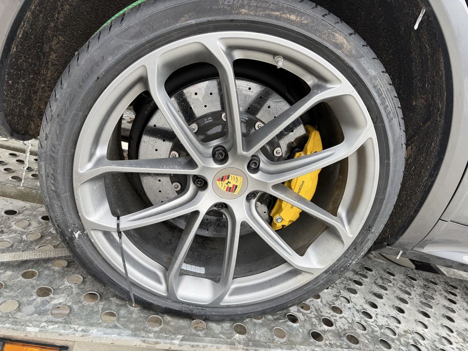 Jante roti porsche turbo r22 doar doua bucati doua sunt sparte!