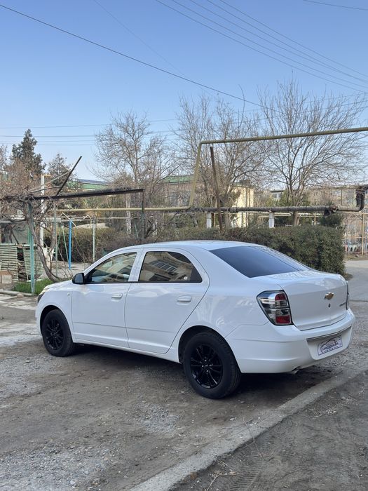 CHEVROLET Cobalt sotiladi!!