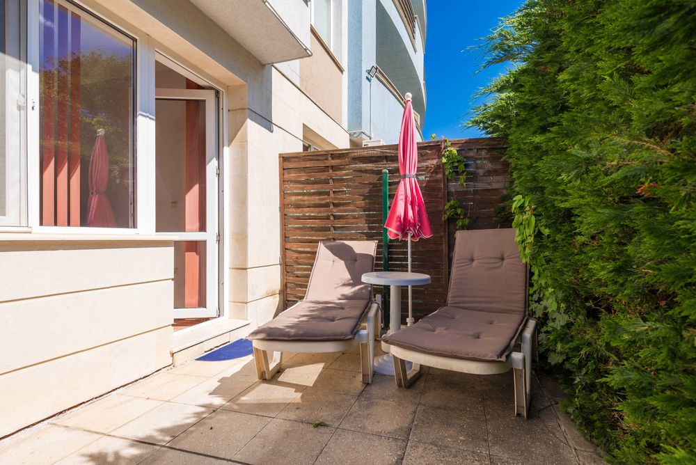 Дава се под наем Двустаен апартамент в к.к. Златни пясъци - 61 кв.м за 357 € - Снимка #3