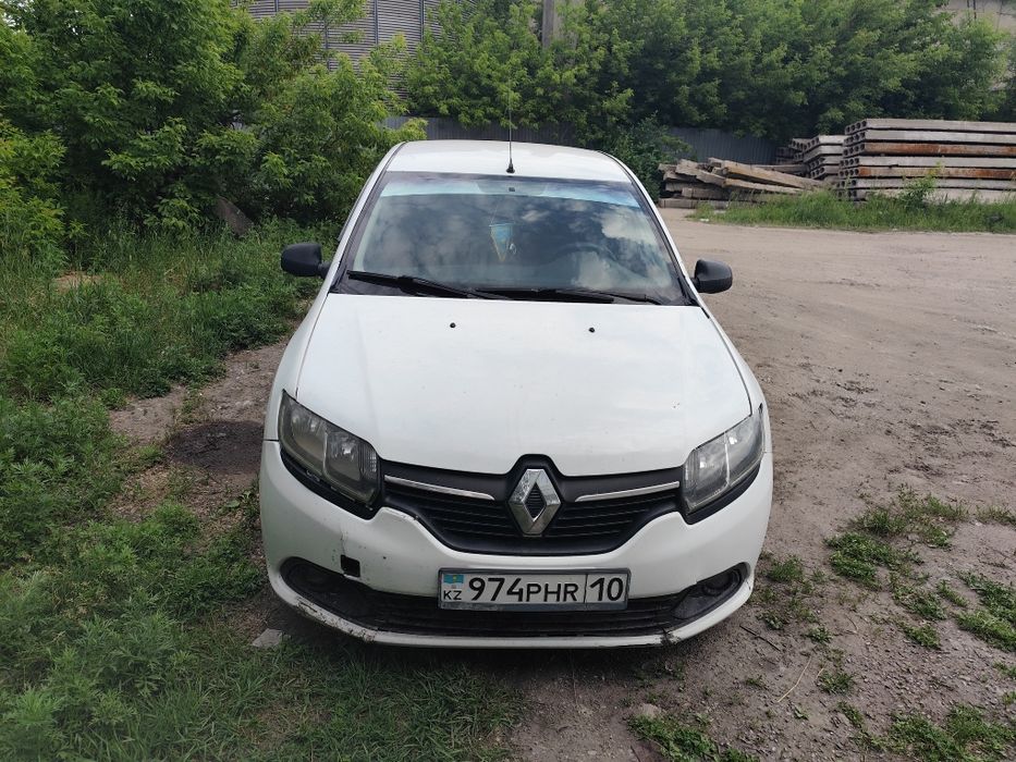 Продам машину Логан 2