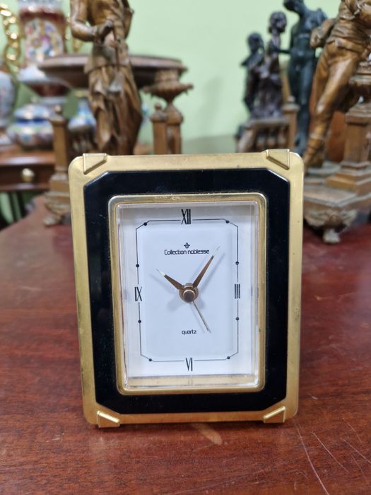 Прекрасен позлатен антикварен настолен будилник Collection Noblesse