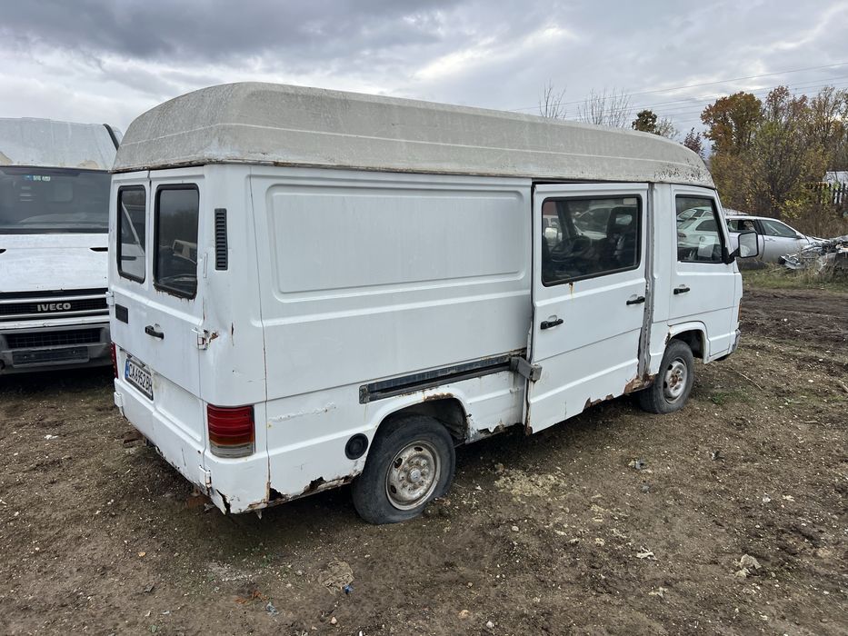 Mercedes MB 207 D , Мерцедес МБ На Части !!!