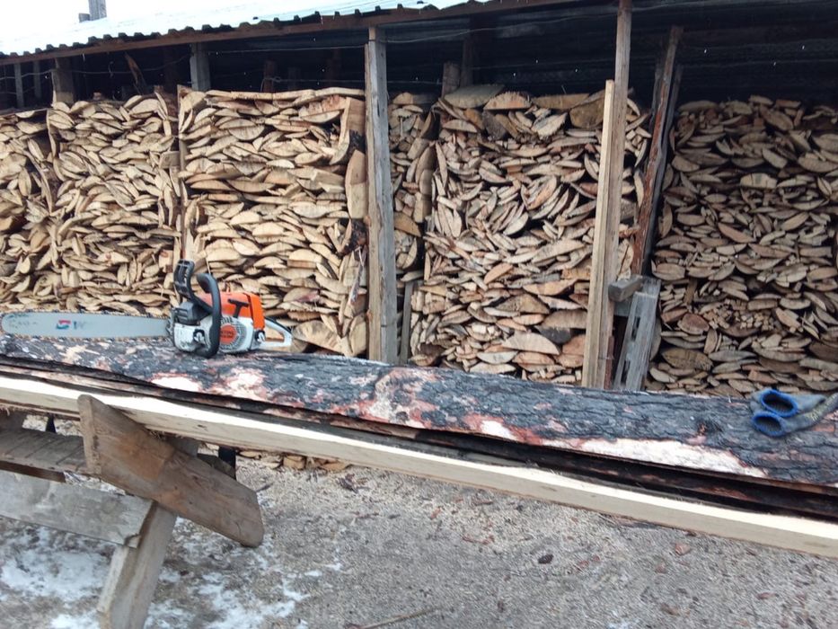 Сухие дрова пиленные