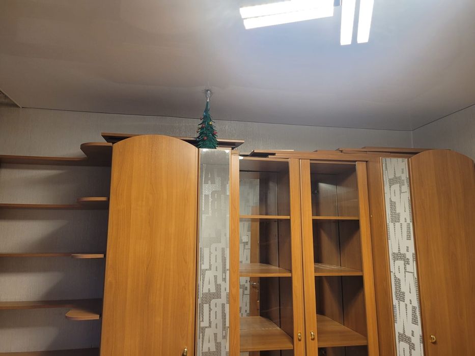 Продам шкаф стенку