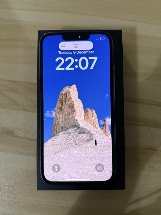 iPhone 13pro 256 gb в отличном состоянии