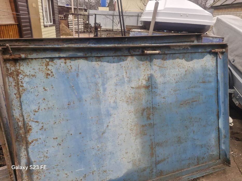 Продам ворота гаражные