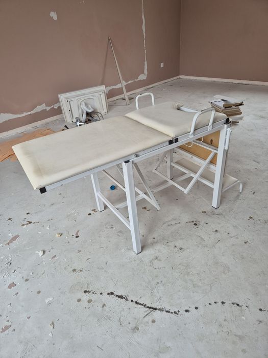 Кушетка медицинская