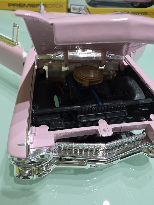 Cadillac Eldorado (1:18)