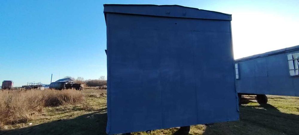 вагончик на колесах