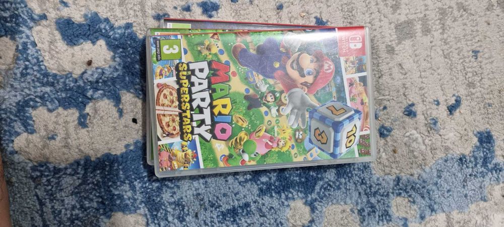 Nintendo Switch OLED + 4 Jocuri Top (Zelda, Mario, Pokemon) - Stare Perfectă