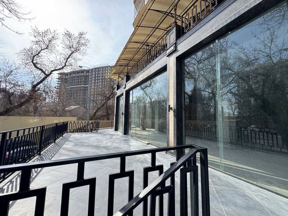 Аренда Нежилое помещение Ул. Сайрам 200 м2