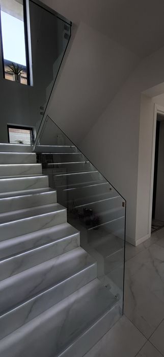 Balustrade din sticlă securizată