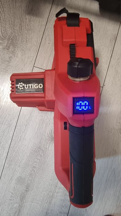 Акумулаторна резачка Utigo 21v