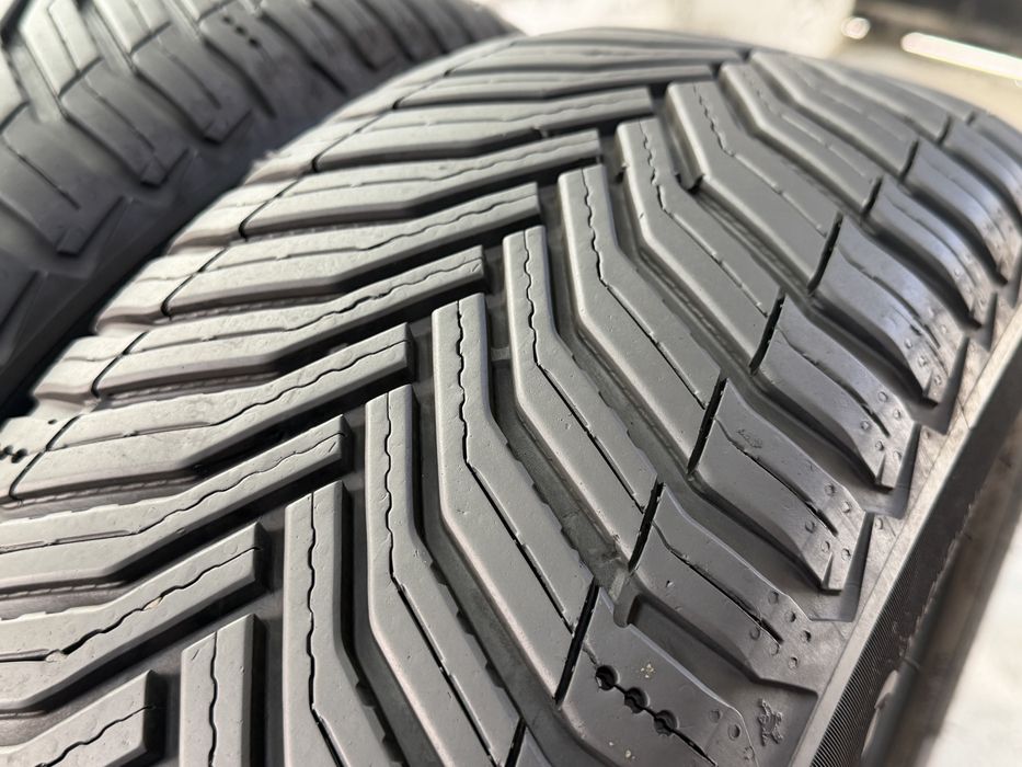 205/55/16 Michelin 4Броя: 240€ 6.5мм Всесезонни гуми