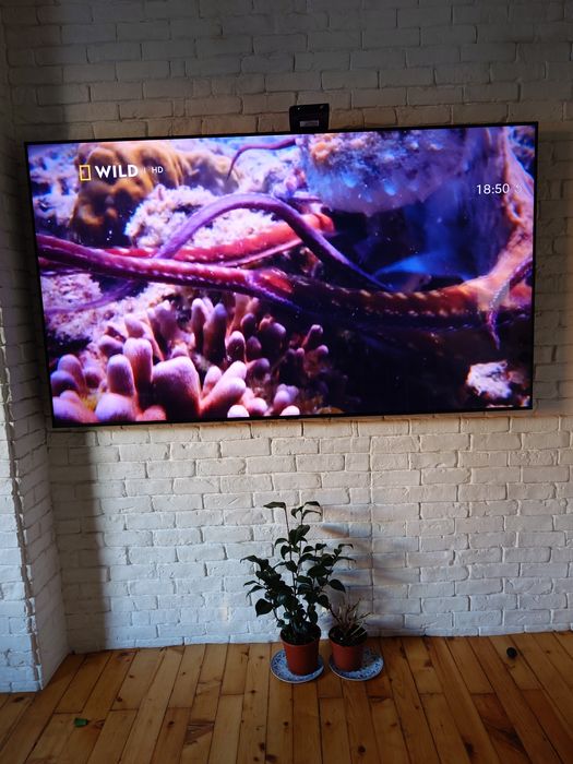 Телевизор Samsung 75” 4K Smart TV UE75TU8072