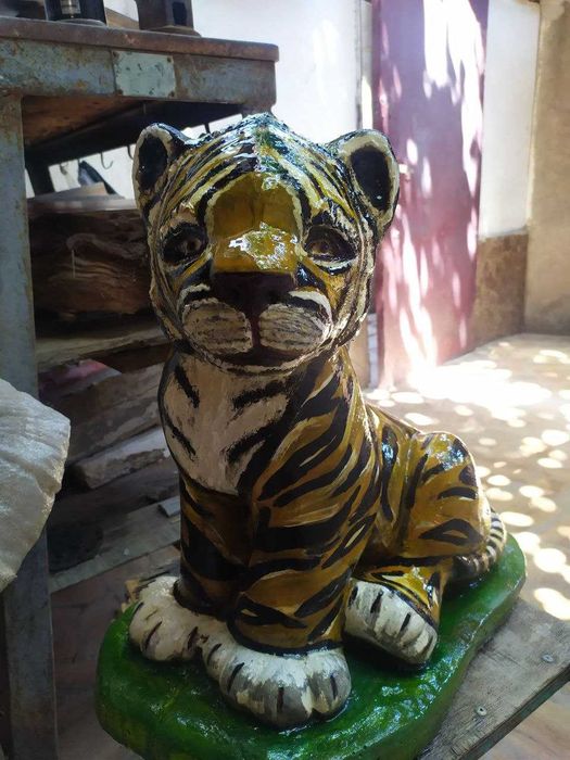 Декоративные украшение для садового участка.