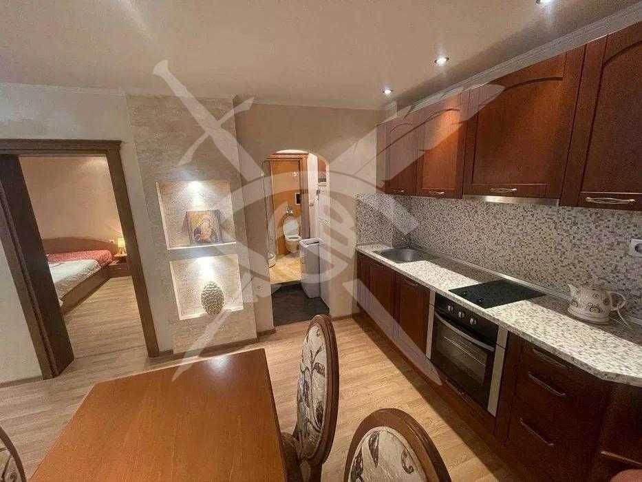 Тристаен апартамент в гр.Бургас