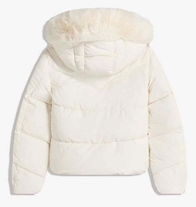 Geacă de iarnă Bershka, femei,  măr. M, nouă