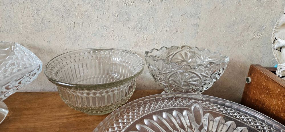 кристални стъклени купи,чинии, подноси фруктиери, бонбониери