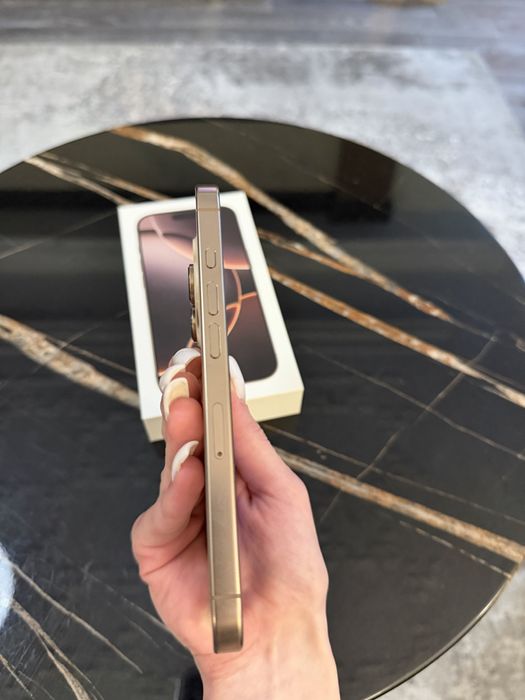 Iphone 16 pro, 256 гб