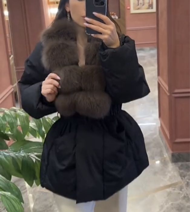 Продам трендовые  пуховики