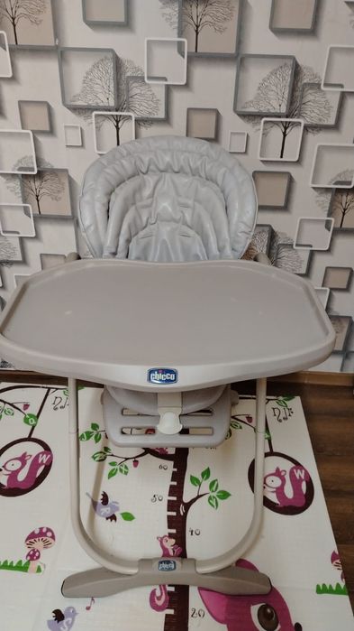 Scaun de masa bebelusi