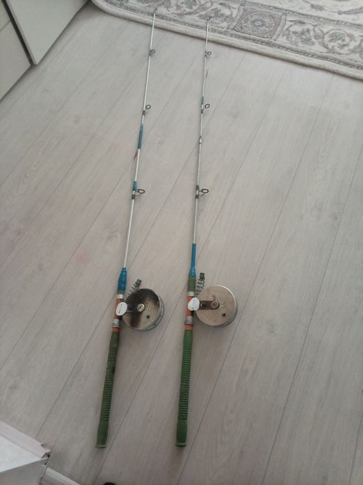 Продам спиннинги с Невскими катушками
