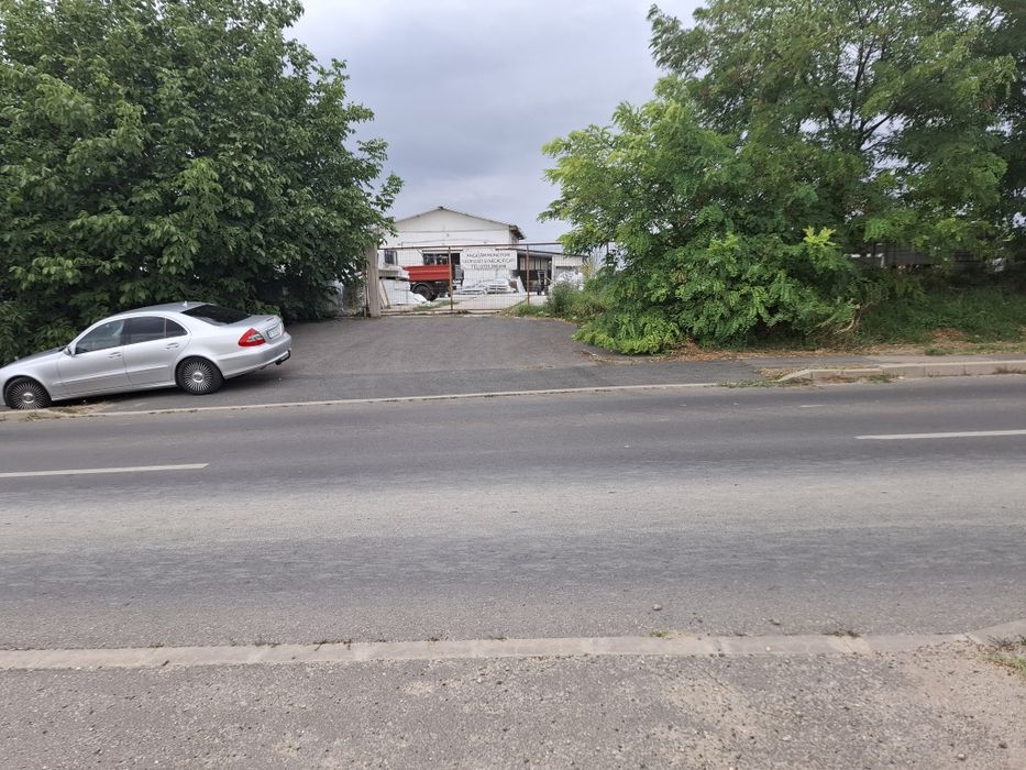 Vând teren intravilan 900. MP.  pe DJ e40 vidra .Ilfov