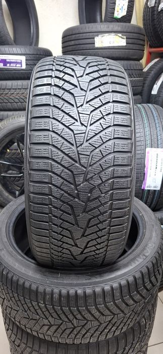 Yokohama zimni 275/40/21 oldi orqasi 315/35/21 kop yurmagan  yaponiya