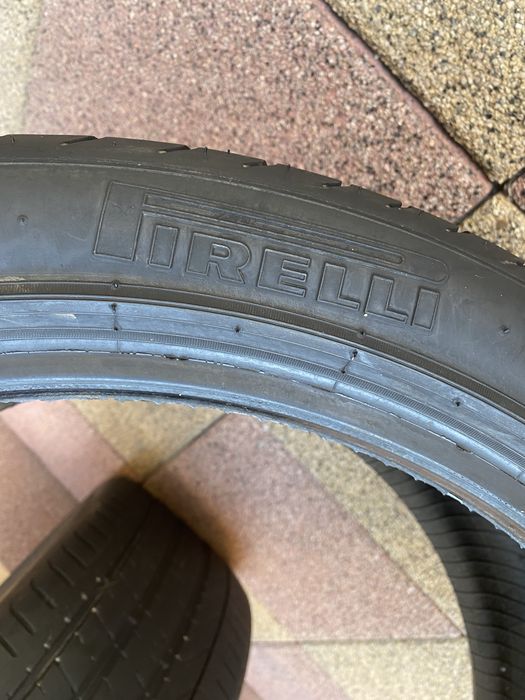 Set 2 anvelope 295 35 21 Pirelli cauciucuri vara