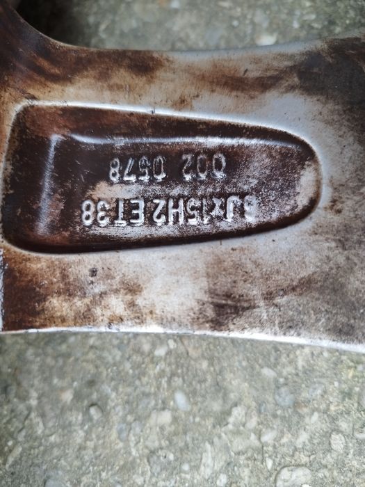 Vând set genti+cauciucuri