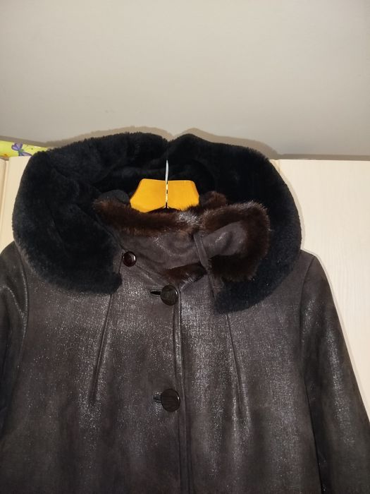 Продам женскую дубленку