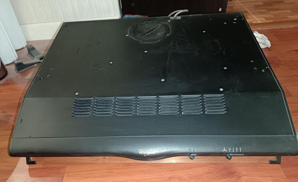 Продам вытяжку б/у