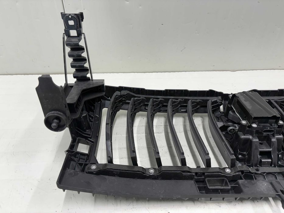 Жалюзи с клапи БМВ Г26 BMW G26 / Основа бъбреци БМВ Г26 BMW G26