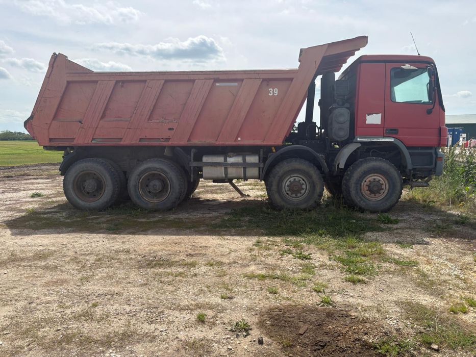 Mercedes Actros 4841, tractiune 8x8
